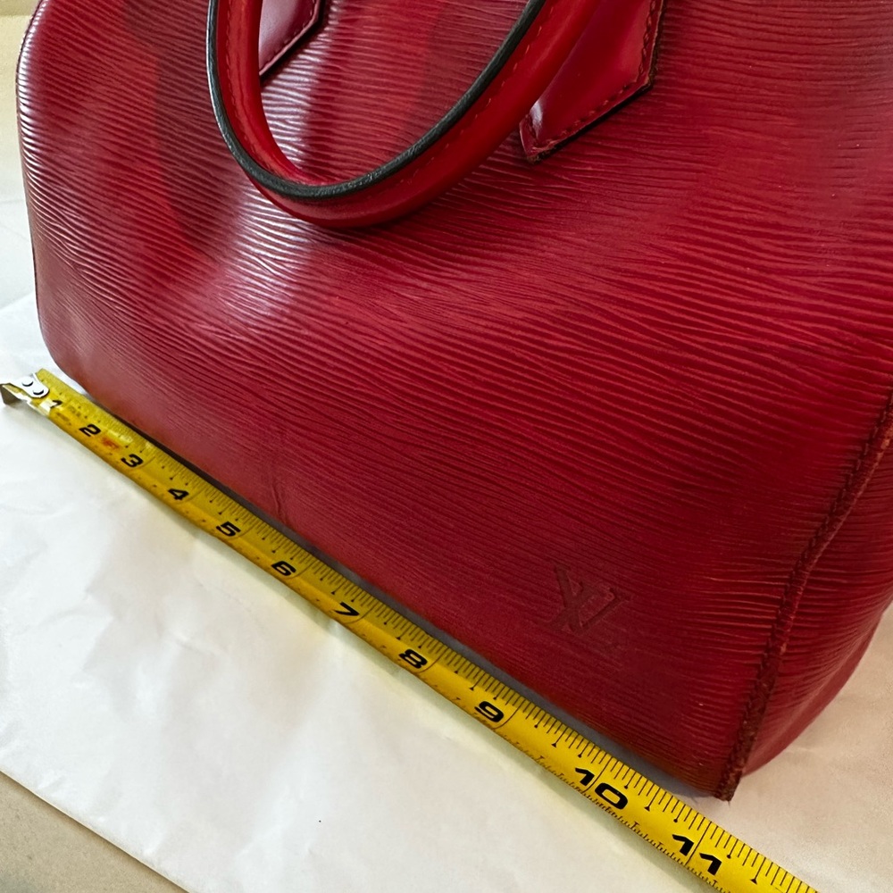 Louis Vuitton Red Epi Leather Handbag - Picture 6 of 16